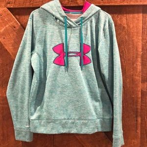 Women’s M Under Armour Hoodie